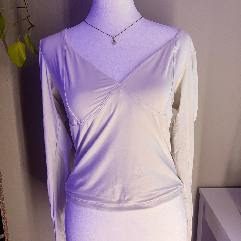 Long sleeve white top